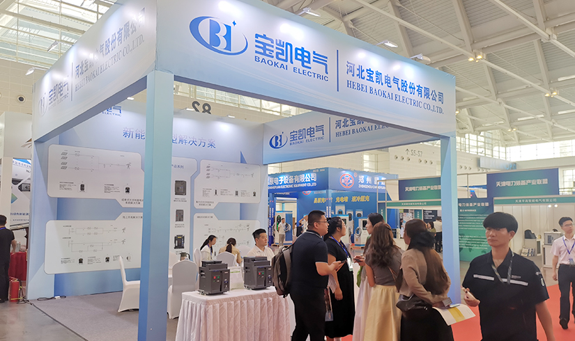 暴击行业天花板！jinnian金年会硬核技术亮相天津清洁能源展，引央视记者及能源产业巨头现场“挖宝”